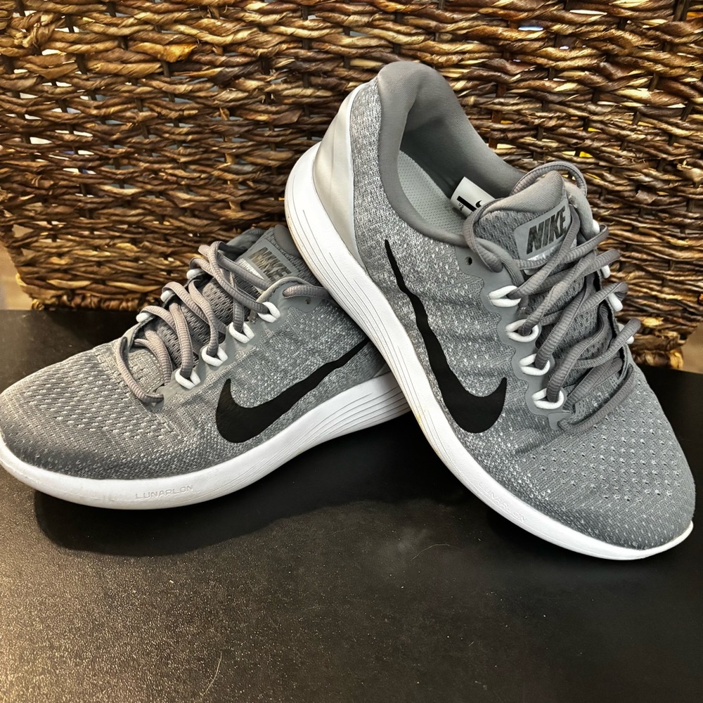 Nike LunarGlide 9 Gray Running Shoes